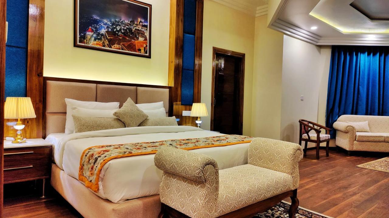 Hotel Woodpark شيملا المظهر الخارجي الصورة