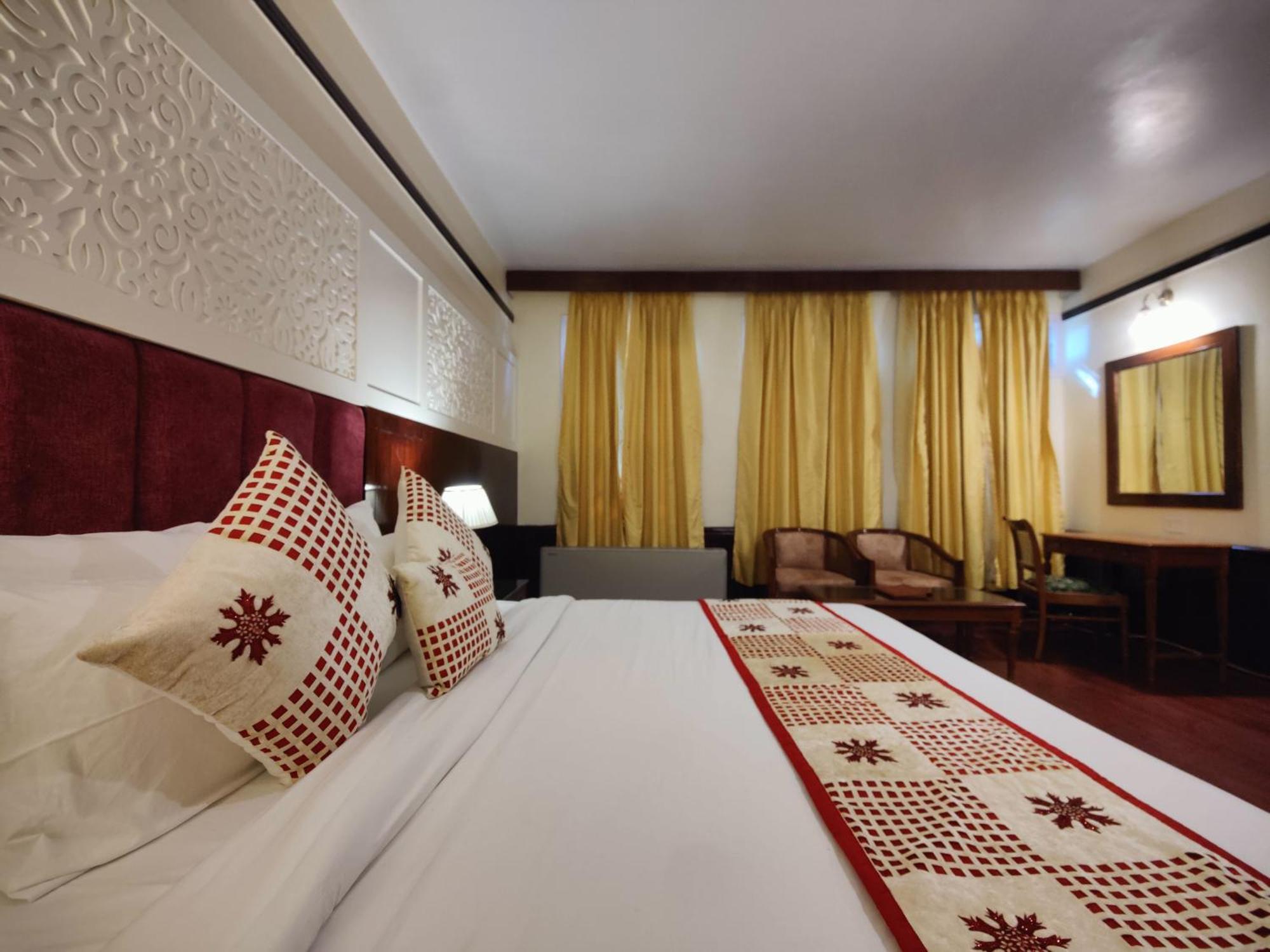 Hotel Woodpark شيملا المظهر الخارجي الصورة