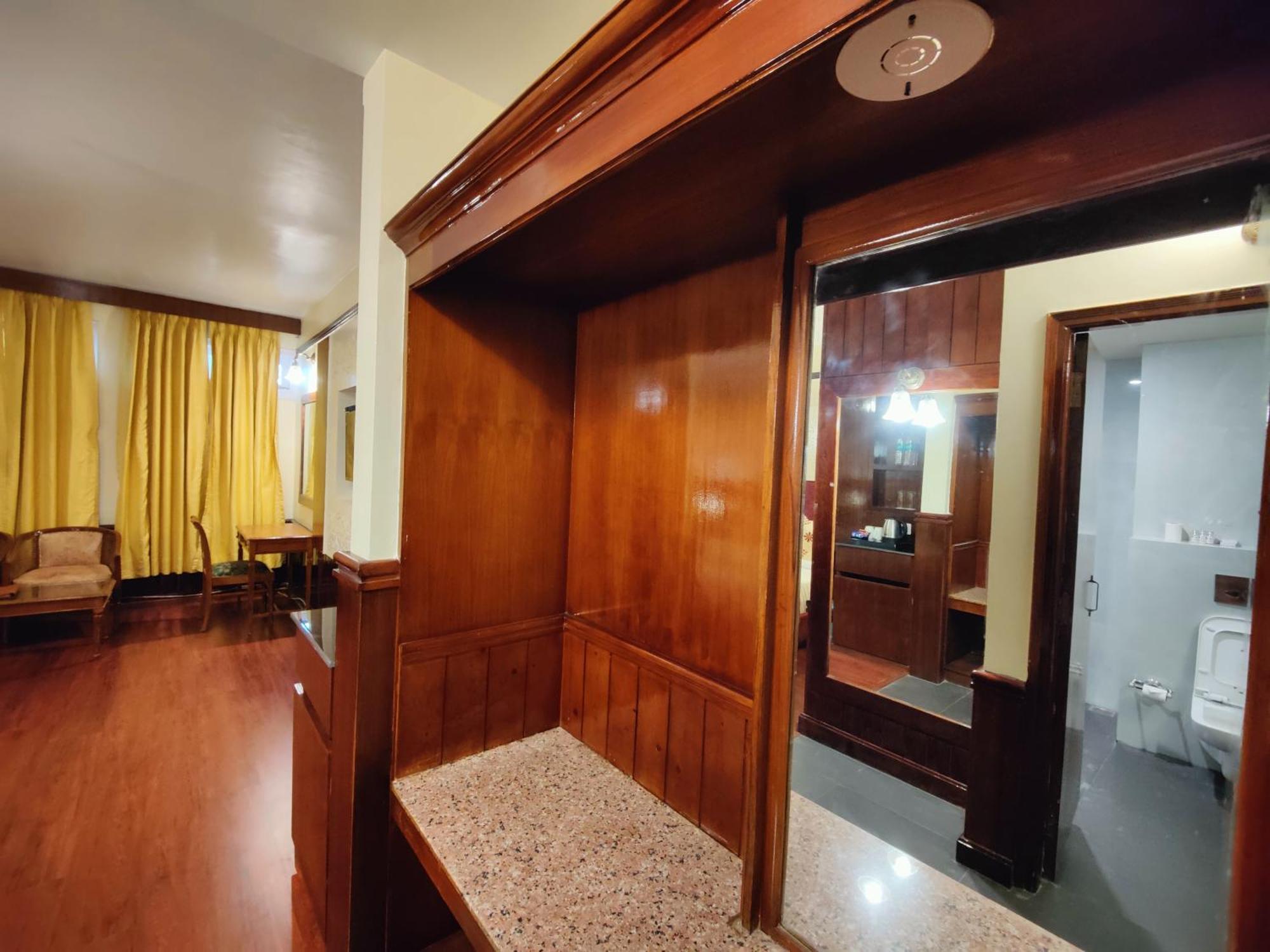 Hotel Woodpark شيملا المظهر الخارجي الصورة